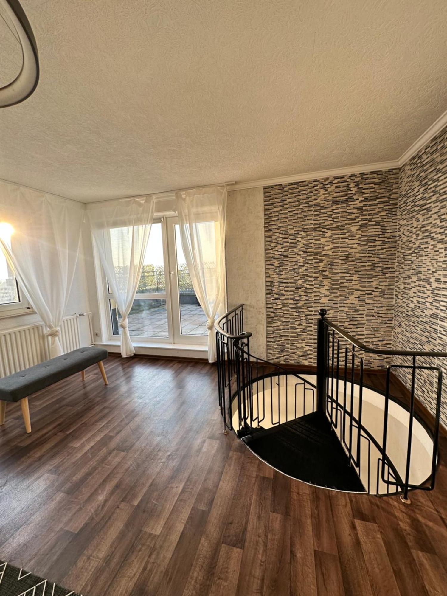 Maisonette Penthouse Laatzen - 5 Min To Messe Hannover Exterior photo
